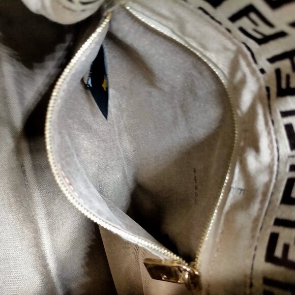 Fendi Hand Bag Brown Canvas mon-684-091725 - Picture 13 of 16